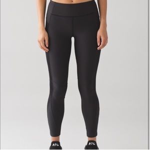Lululemon Black Sleet Sprinter Tight, 7/8, Size 6